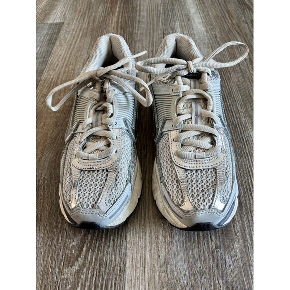 Nike Air Zoom Vomero 5 Photon Dust Bowerman Metallic Silver Tennis Shoe 7.5 - Picture 5 of 9